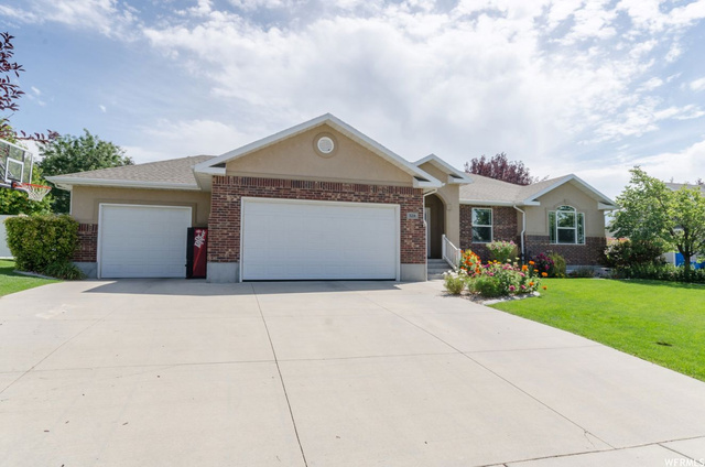 528 S 800 E, Smithfield, UT 84335 — photo 2