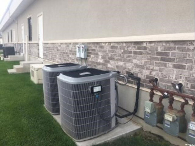 5484 S 500 E ##1, Washington Terrace, UT 84405 — photo 11