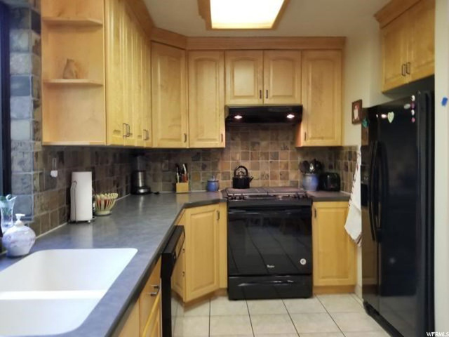 345 S 300 E, Hyrum, UT 84319 — photo 10