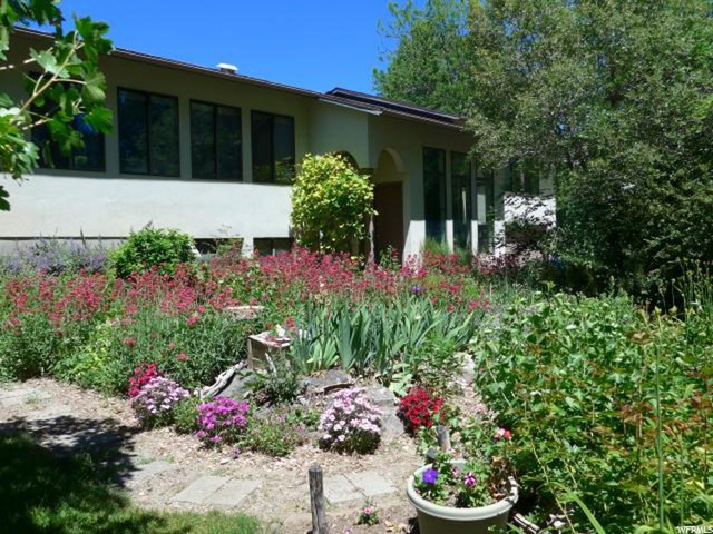 345 S 300 E, Hyrum, UT 84319 — photo 2