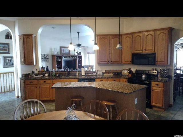 3927 N Mountainoak Dr E, Eden, UT 84310 — photo 9