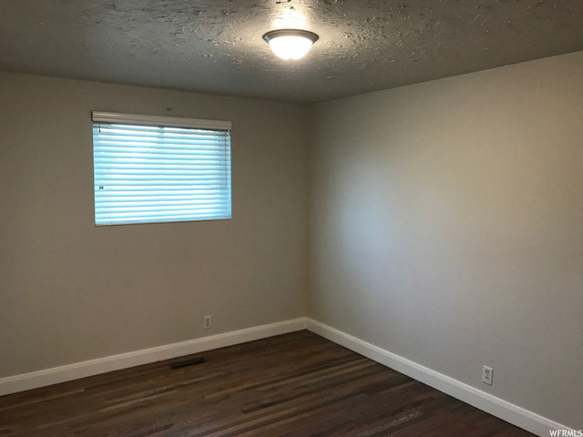 208 W 2525 N, Sunset, UT 84015 — photo 12