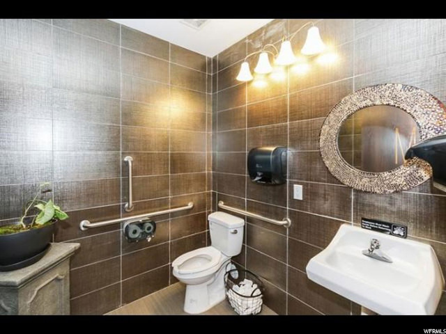 863 E 9400 S, Sandy, UT 84070 — photo 8
