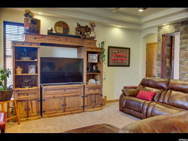 2075 Munsey Dr, Moab, UT 84532 — photo 5