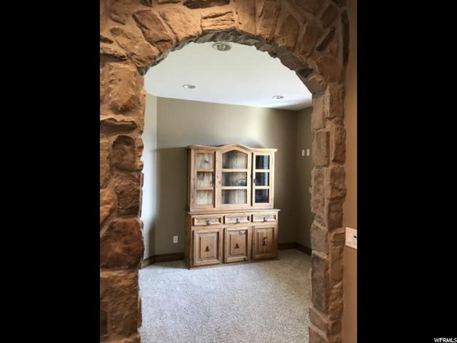 380 E 400 N, Moroni, UT 84646 — photo 8