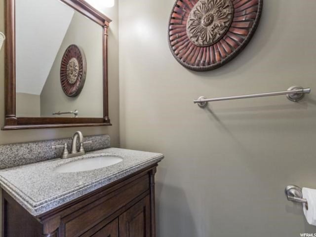39 E 750 N, Bountiful, UT 84010 — photo 10