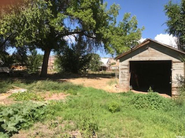 341 E 200 N, Richfield, UT 84701 — photo 3