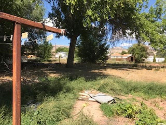 341 E 200 N, Richfield, UT 84701 — photo 4