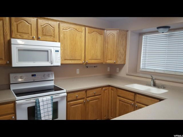 2498 N 1175 E, Layton, UT 84040 — photo 9