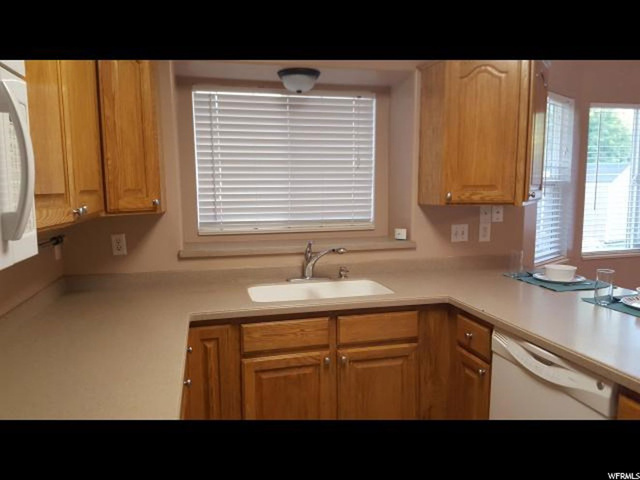 2498 N 1175 E, Layton, UT 84040 — photo 10