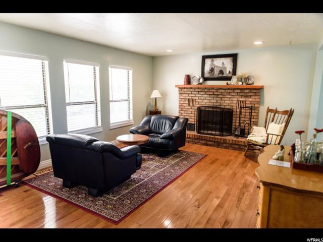 328 S 725 E, Layton, UT 84041 — photo 3