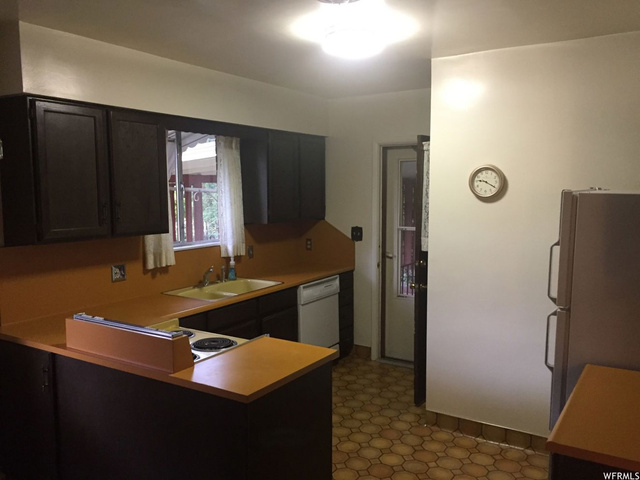 248 E 9125 S, Sandy, UT 84070 — photo 12