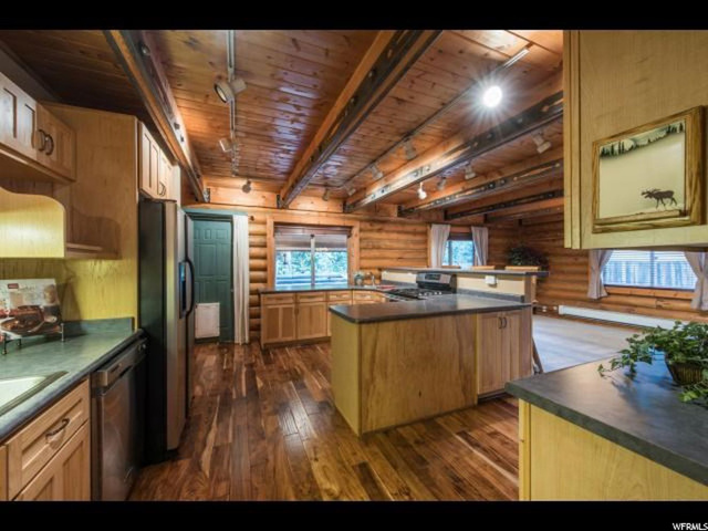 140 N Aspen Dr, Summit Park, UT 84098 — photo 3
