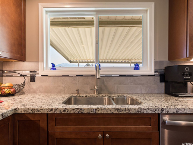 5368 S 3100 W, Roy, UT 84067 — photo 9