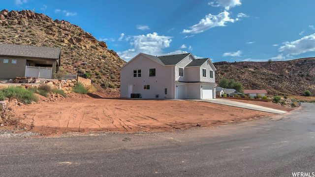 55 E Roundy Mountain Rd N, Leeds, UT 84746 — photo 7