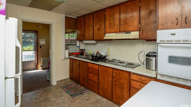 432 E 400 S, River Heights, UT 84321 — photo 3