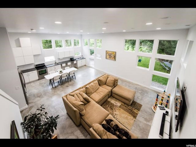 292 S 500 E, Logan, UT 84321 — photo 2