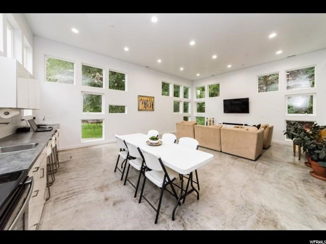 292 S 500 E, Logan, UT 84321 — photo 4