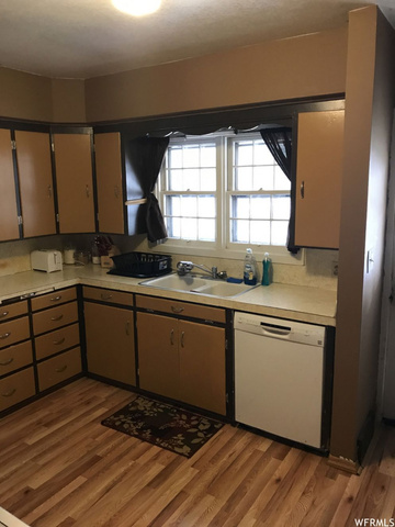379 E Center, Richfield, UT 84701 — photo 5