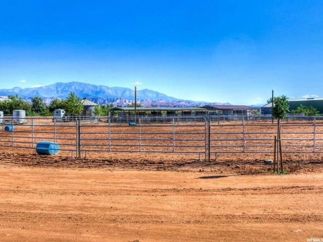 2439 E Lake Dr, St. George, UT 84790 — photo 7
