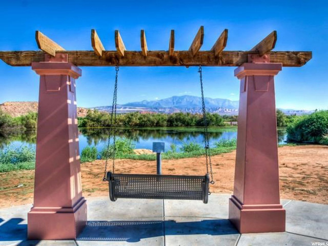 2439 E Lake Dr, St. George, UT 84790 — photo 5