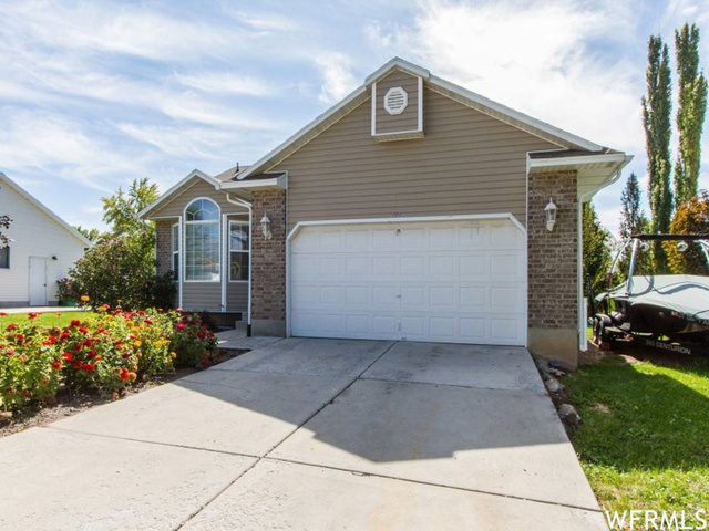 292 E 1325 N, Layton, UT 84041 — photo 2