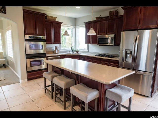 4676 Summerwood Dr, Bountiful, UT 84010 — photo 8