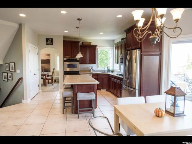 4676 Summerwood Dr, Bountiful, UT 84010 — photo 7
