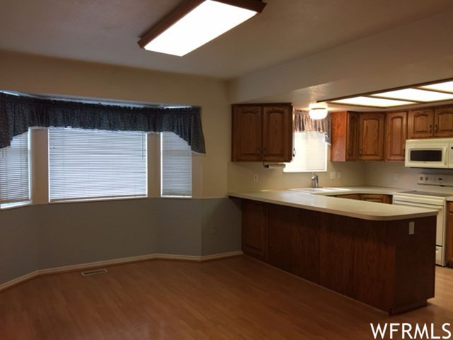 1184 N 900 E, Layton, UT 84040 — photo 8