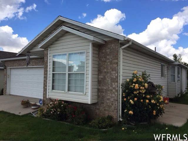 1184 N 900 E, Layton, UT 84040 — photo 3