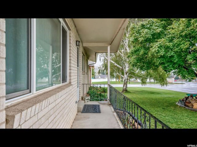 689 S 400 E, Brigham City, UT 84302 — photo 2