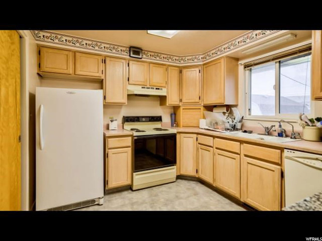 689 S 400 E, Brigham City, UT 84302 — photo 5