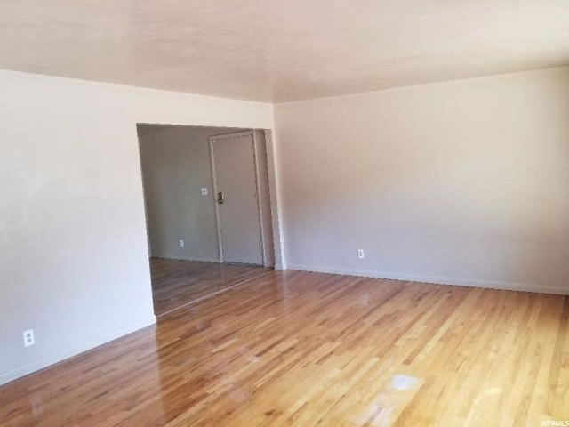 5235 S 1071 E, Murray, UT 84117 — photo 2