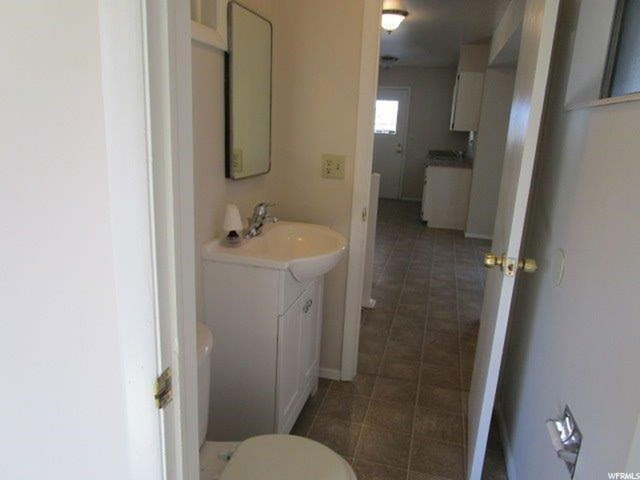 193 E Nicoletti Dr, Midvale, UT 84047 — photo 8