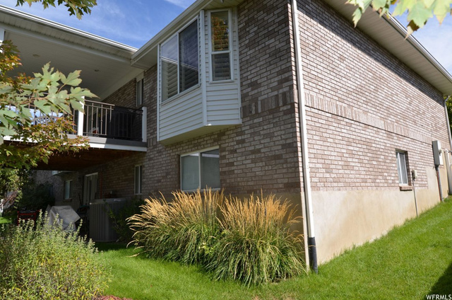 742 S 600 E, Centerville, UT 84014 — photo 5