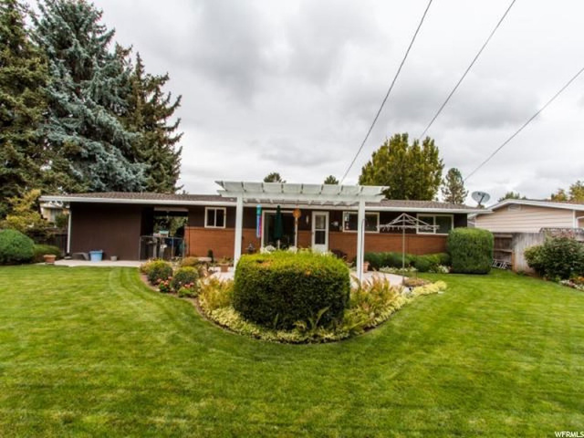 781 E Ridgeview Dr, Ogden, UT 84403 — photo 2