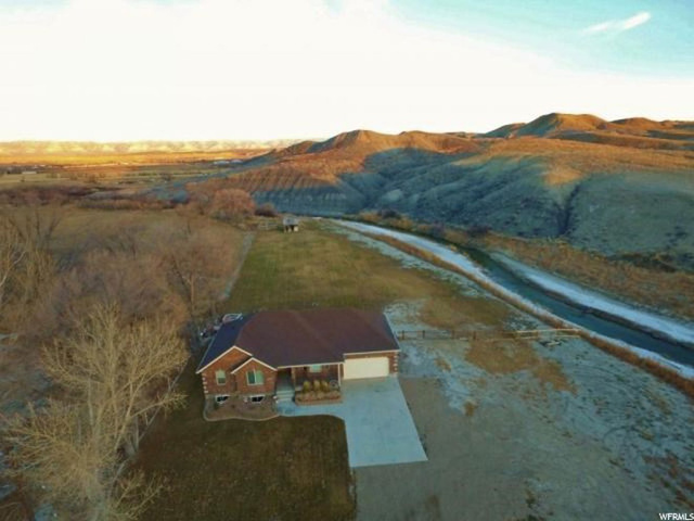 855 S 100 E, Wellington, UT 84542 — photo 5