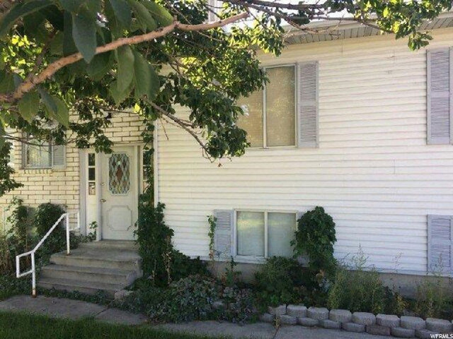 290 E 200 N, Huntington, UT 84528 — photo 9