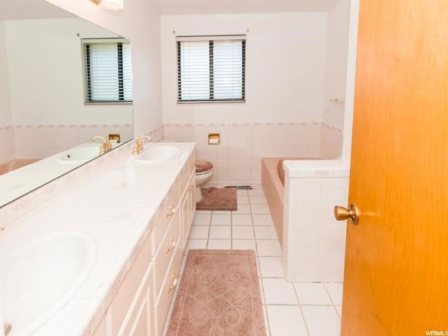 5940 S 2000 W, Roy, UT 84067 — photo 7