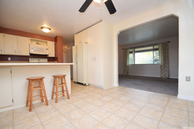 663 W 2575 N, Clinton, UT 84015 — photo 4
