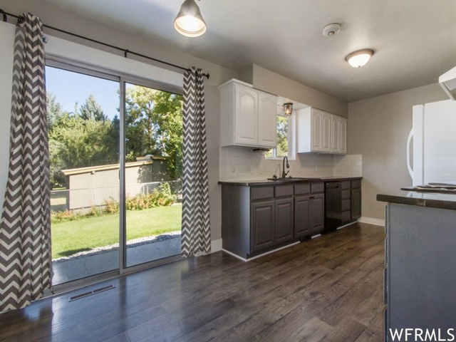135 W 500 S, Providence, UT 84332 — photo 7
