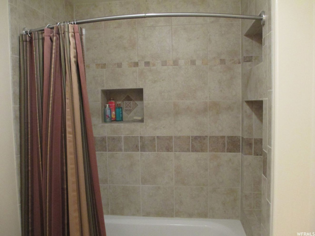 172 S Main, Hyde Park, UT 84318 — photo 9