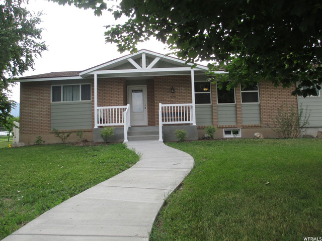 172 S Main, Hyde Park, UT 84318 — photo 2