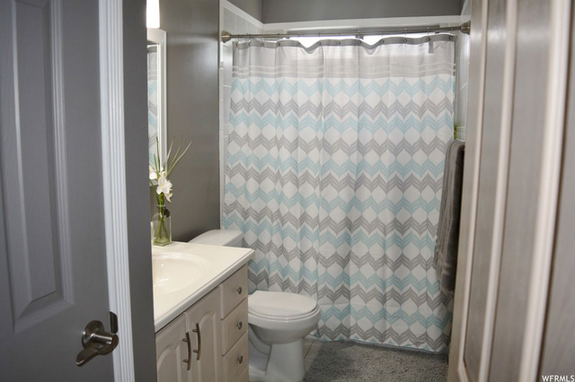 4876 S 3500 W, Roy, UT 84067 — photo 12