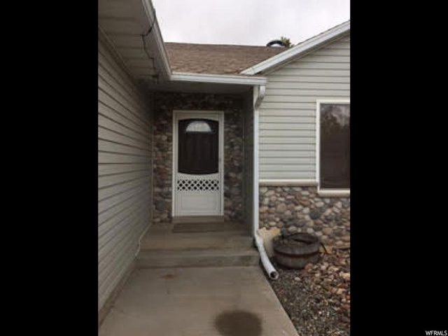 694 S 1900 W, Vernal, UT 84078 — photo 10