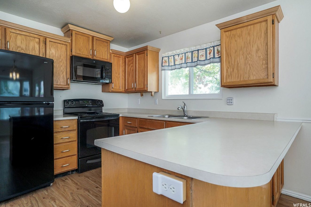 879 S 140 E, Farmington, UT 84025 — photo 6
