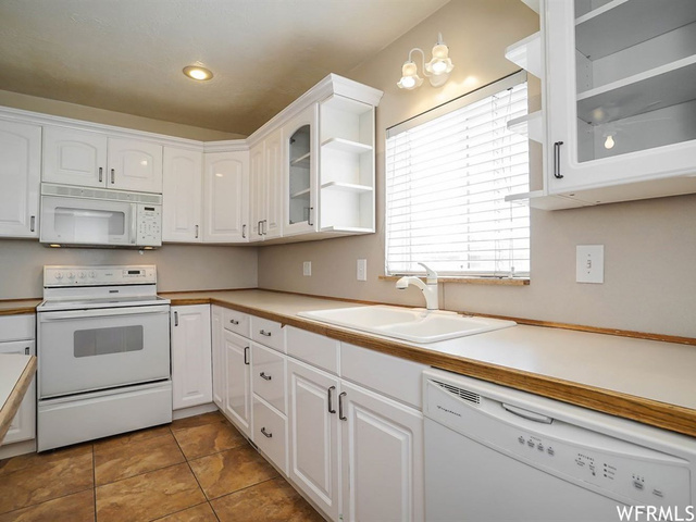 724 E 675 N, Ogden, UT 84404 — photo 8