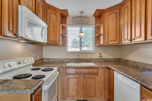815 E 9630 S, Sandy, UT 84094 — photo 9