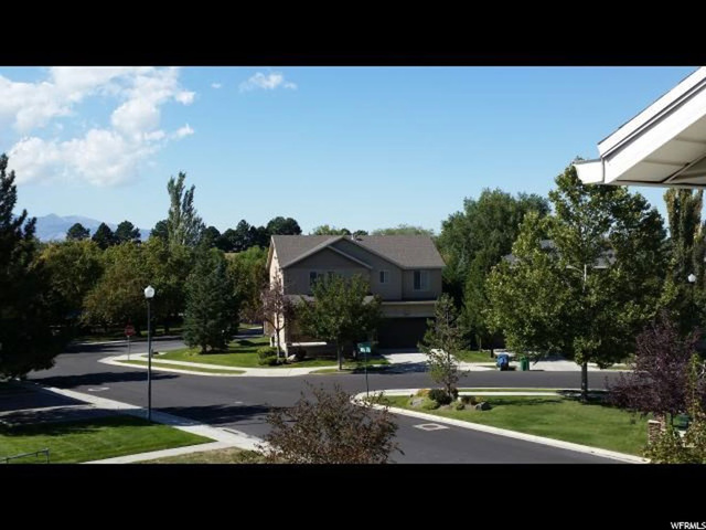 795 E Whisper Cv, Sandy, UT 84094 — photo 2