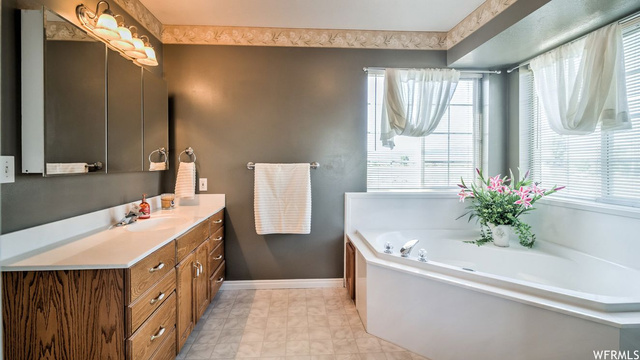 672 E 440 S, Hyrum, UT 84319 — photo 4